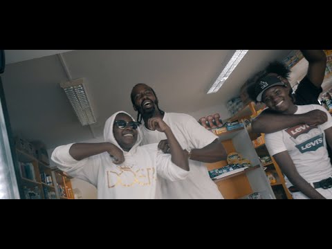 LD THE PROPS MAN - Lyrics