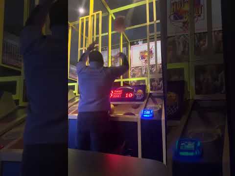 I always score 145 points basketball at Dave & Buster’s