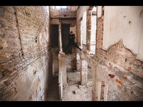 ABANDONED GOTHIC MENTAL ASYLUM (ASSASSINS CREED) PT.2