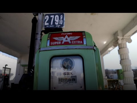 Step back in time at this retro N.J. gas station...