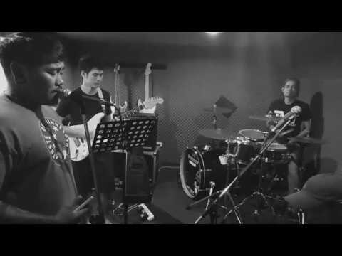 ECHO and HM Blues ( SHIT CAKE )