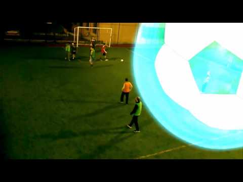 Futbol Arena Halı Saha 2 14.04.2016 20:30 - akillisaha.com