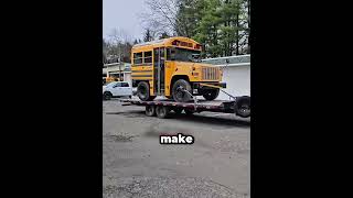 Download lagu Why Are School Buses Always Yellow? 🤯 #shorts ⭐ mp3