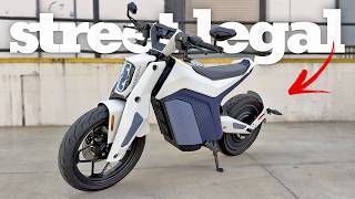 Street Legal Electric Motorcycle From The FUTURE | NAXEON I AM Review