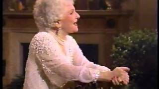 Mary Martin sings "That's Him" at the White House