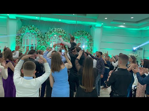 SHOQERIA E EDISONIT NE VALLE NDIZET ATMOSFERA NE DASEM - FERDI & ALEKSANDER MJESHTRI VOJSAVA ALIA 4K