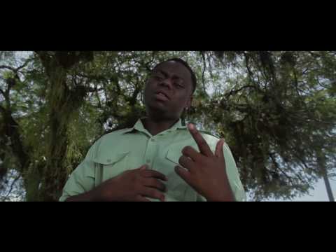 Tjatjie - Moro Lobi I Official Music Video