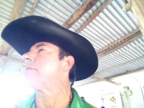 MOMENTO SAGRADO PAULO VAQUERO DIVINO MG