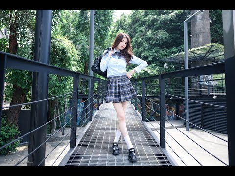 柔伊-台北女孩學生風格穿搭/藍色襯衫搭配百褶裙白襪皮鞋/Taipei girl student style outfit