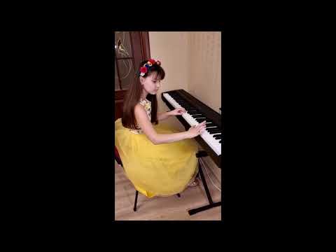 Аліса Угрімова "Дощик"