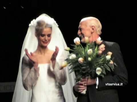 AltaRoma LORENZO RIVA Collezione Primavera - Estate 2010.wmv