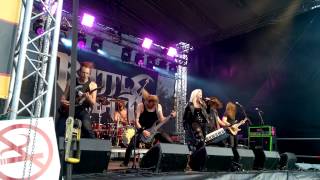 BATTLE BEAST   &quot;Touch in the Night&quot; Live at JCR 2015 4K 2160p