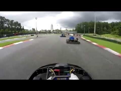 Kart Aldeia da Serra - 22/03/2015 - Correndo na chuva
