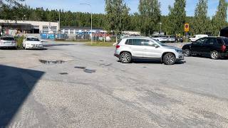 Volkswagen Tiguan car | Image 4 - Autoline