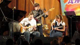 Polina Sedova Trio - Move (Art Taylor)