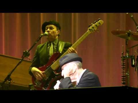 Leonard Cohen Tour 2010 Spodek Arena, Katowice, Poland, 4th October, Anthem