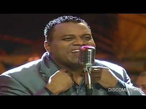 🎥POCHY FAMILIA Y SU COCOBAND - Popurrí Éxitos [Live]📀DMHDTV