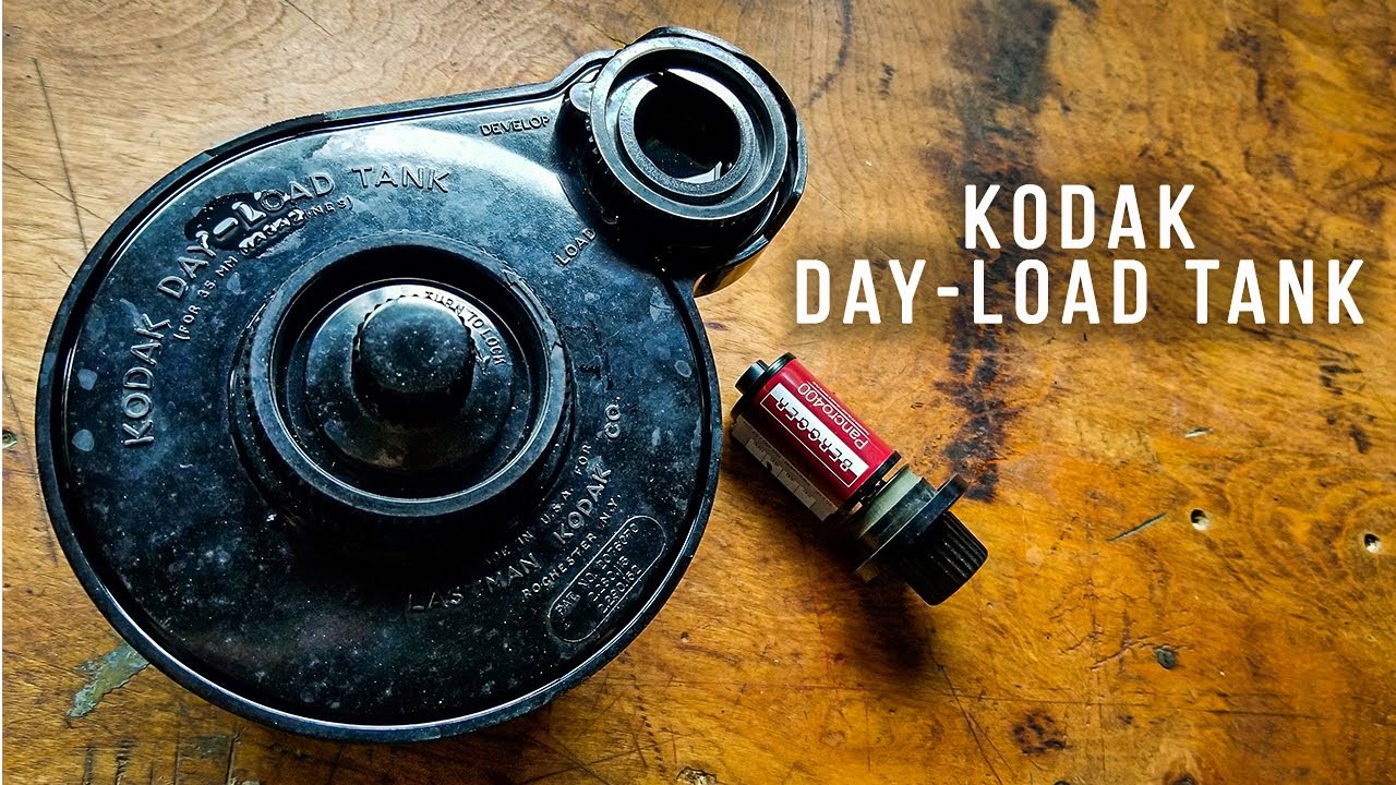 80 Year-Old Vintage Brilliance | Using a Kodak Daylight Loading Development Tank