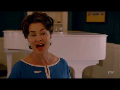 Joan Crawford beauty routine - "Feud: Bette and Joan"