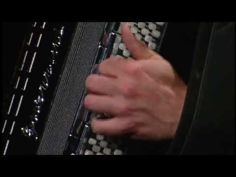 Toninho Ferragutti e Bebê Kramer | Quando me Lembro (L. Miranda) | Instrumental SESC Brasil