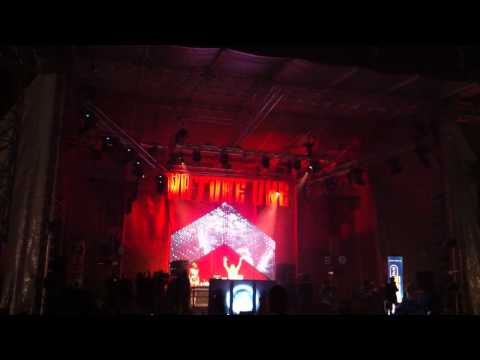 Tocadisco Live @ Nature One 2010 (Kernkraft 400 - Zombie Nation [Laidback Luke Remix])