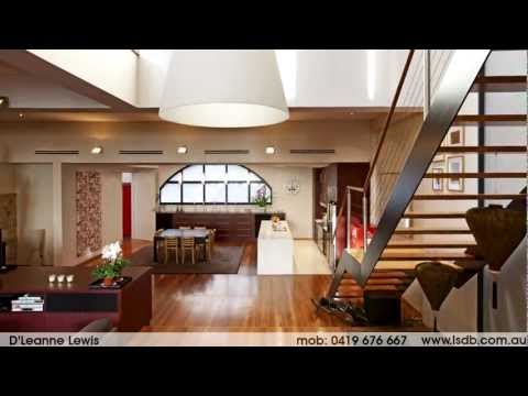 393 Riley Street, Surry Hills D'Leanne Lewis