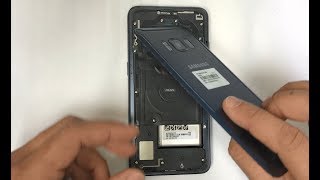 How to Remove the Samsung Galaxy S8 Active Back Cover
