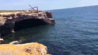 Deep water soloing - Temporary Lifestyle, Cave Hole, Portland