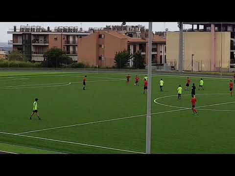 Calcio: Pro Calcio Cecchina - Pomezia