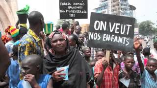 preview picture of video 'Bamako Samedi Photo du 31.05.2014 : Moussa Kalapo, slogans des manifestations à Bamako'