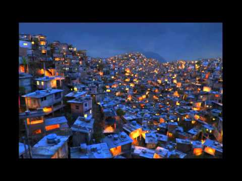 wayns & Woods vs Aston Martinez - Favela's Seduction ( Younes Green Bootleg Part 2 )