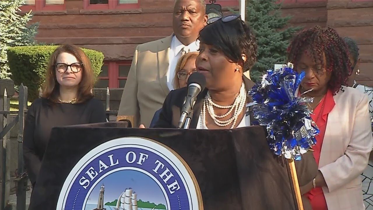 Superintendent, parent counsel president talk safety of Buffalo Public Schools on first day