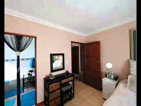 Conjunto de 3 quartos em Chancliff - J81831