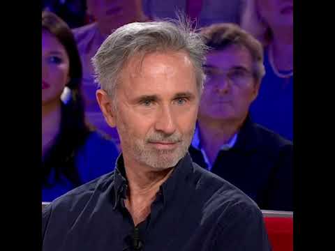 Thierry Lhermitte - Fleurs de soleil (Peut-on tout pardonner ?) : (France 2, BFM...) 