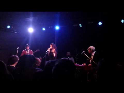 This Girl - Cookin' On 3 Burners feat Stella Angelico live NSC 19 08 16