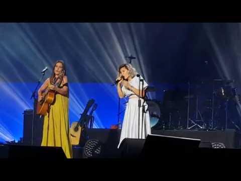Elisa e Paola Turci - Hallelujah  Amiche in Arena 19/09/2016
