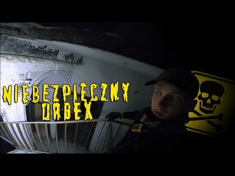 NOC W OPUSZCZONYM PAŁACU?!