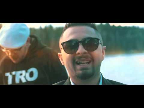 Vic Vem & TNT - Vi Förtjänar Att Le (med Hot This Year Band)