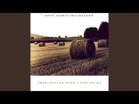 Fred hviler over land