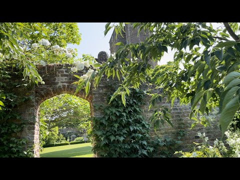 シシングハースト – コントラストの庭園 ガーデンデザイン