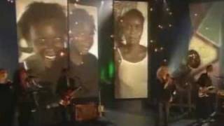 Shakira   I ll stand by you  Live Hope For Haiti now HQ