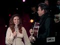 Johnny Cash & June Carter - It Ain't Me Babe(The Johnny Cash Show 720p)