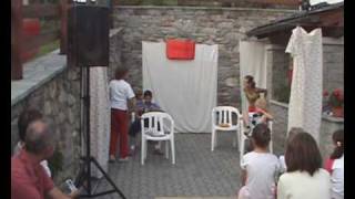 preview picture of video 'Piccoli Vigili del Fuoco Volontari di Saint Pierre. La festa 2008 - Parte 2 di 5'