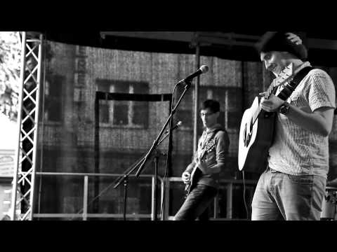 Dan o'clock - die Zeit, Video by Tea Xuxu Nanuti