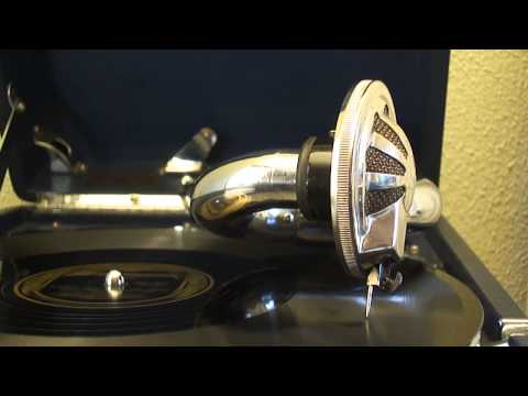 Abe Lyman and His California Orchestra - Won't You Tell Me , Hon