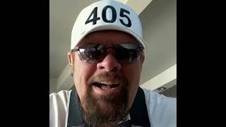 @TobyKeith singing missing me some you