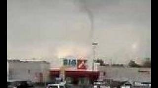 preview picture of video 'Gillette Tornado'