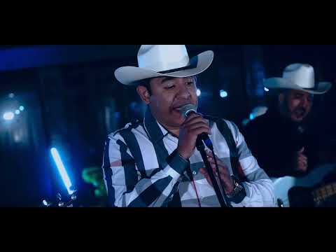 Alta Nobleza, Luceros Jr de Badiraguato - Quise Ver Como Empecé (En Vivo)