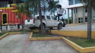 preview picture of video 'Benjamin Garcia - Bmx Santiago Veraguas 2013'