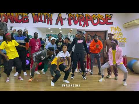 Click Huus ft TripyBone - Eye Red (Official Dance Video)